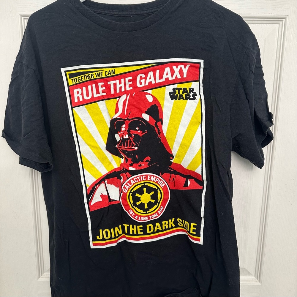 Star Wars Darth Vader Graphic Tee - image 1